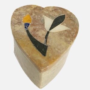 Vintage Unbranded Soapstone Heart Shaped Trinket Box Polished Stone Inlaid India